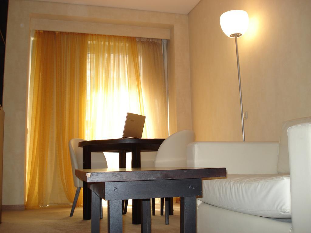 Hotel Lozenge Athènes Extérieur photo