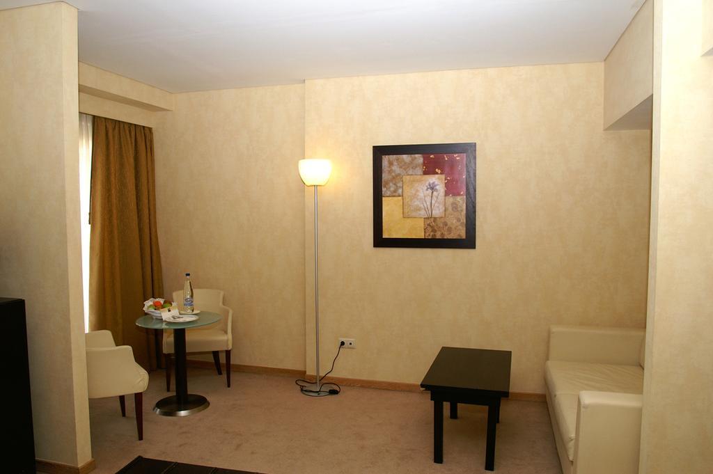 Hotel Lozenge Athènes Extérieur photo
